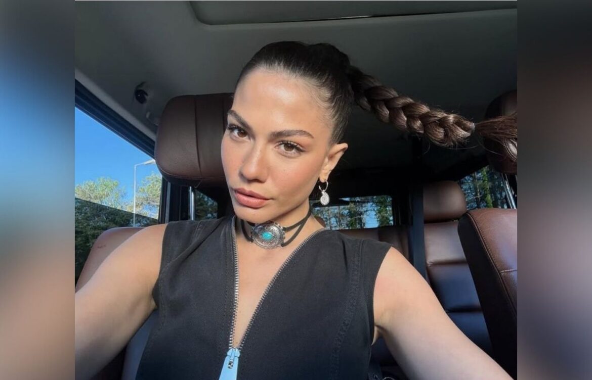 Demet Özdemir Gittiği Tatilden Sıcak Pozlar Paylaştı