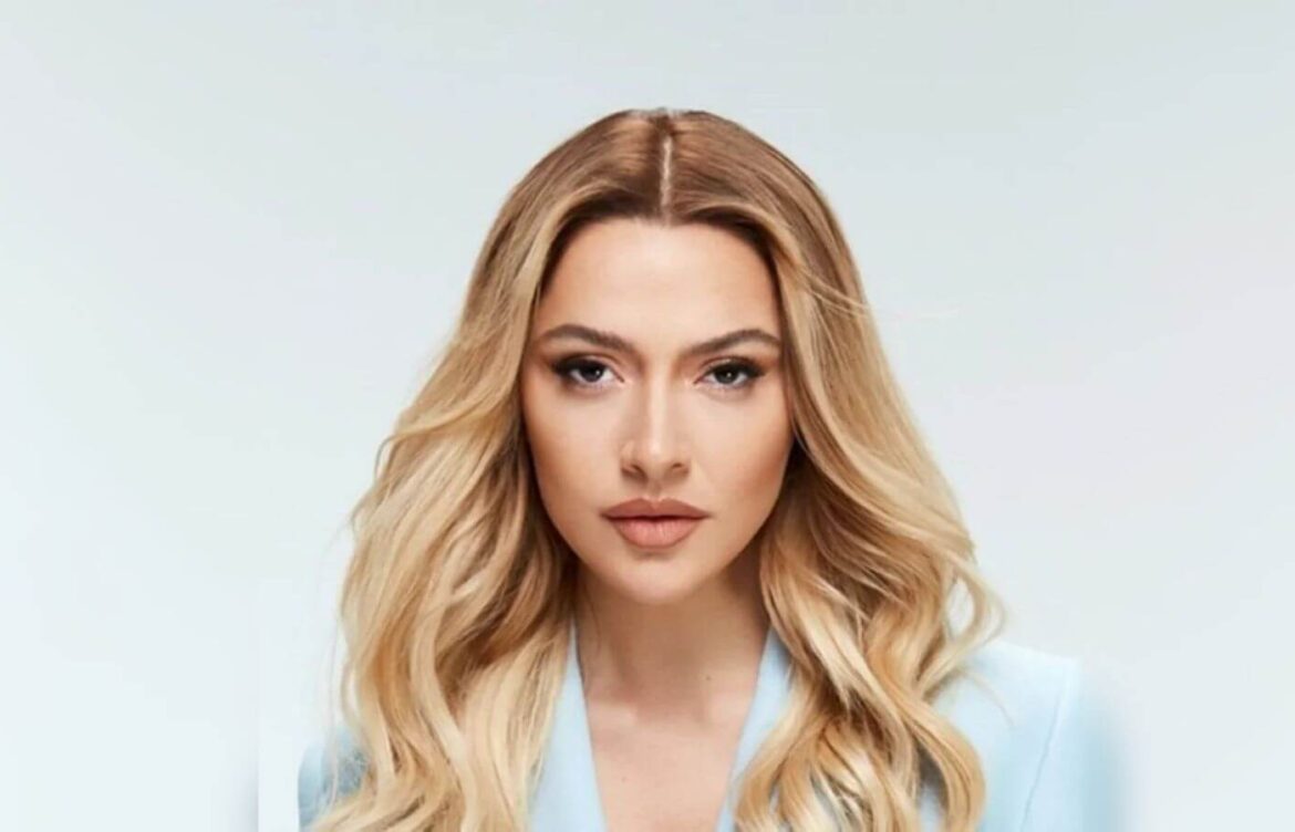 Hadise Gözyaşlarına Hakim Olamadı Hüngür Hüngür Ağladı