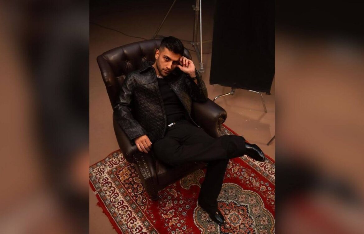 Reynmen’in Annesinden Oğluna Göndermeler