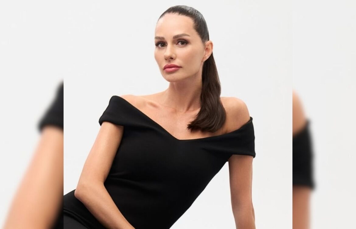 Yasemin Ergene Boşanma Sonrası Tatile Gitti