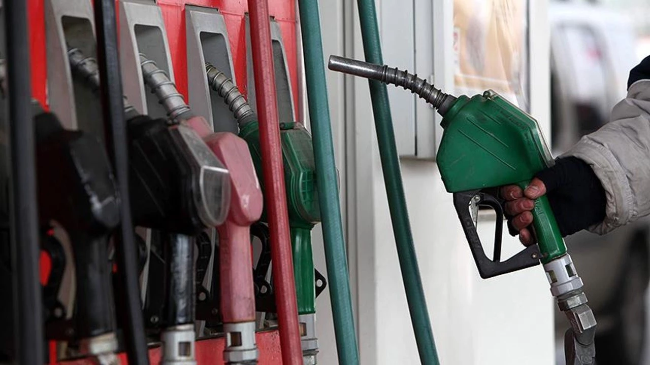 Akaryakıt fiyatlarında son durum! Benzin, motorin ve LPG’ye zam, indirim var mı? (25 Ocak 2026)