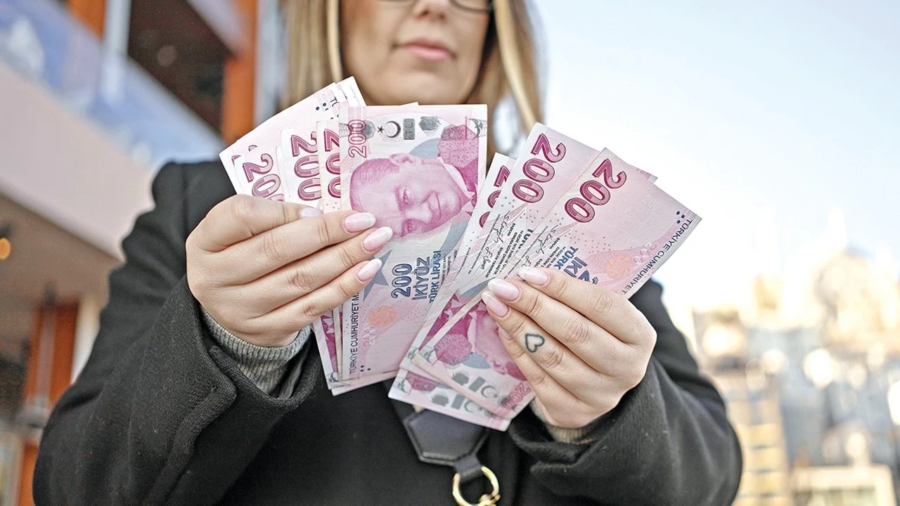 Sitelerde ‘emrivaki aidat zammı’ bitiyor