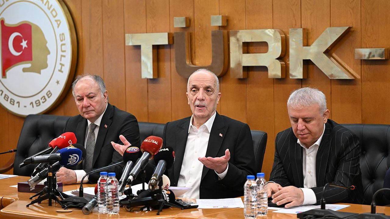 TÜRK-İŞ’ten 30 Ağustos mesajı: Birlik ve beraberliğimizi güçlendirmeliyiz