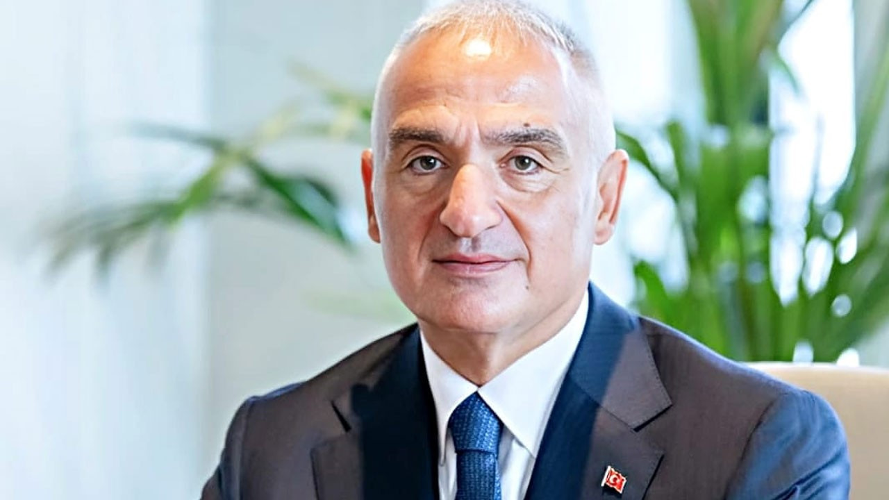 Bakan Ersoy: Turizmi 81 ile ve dört mevsime yayacağız