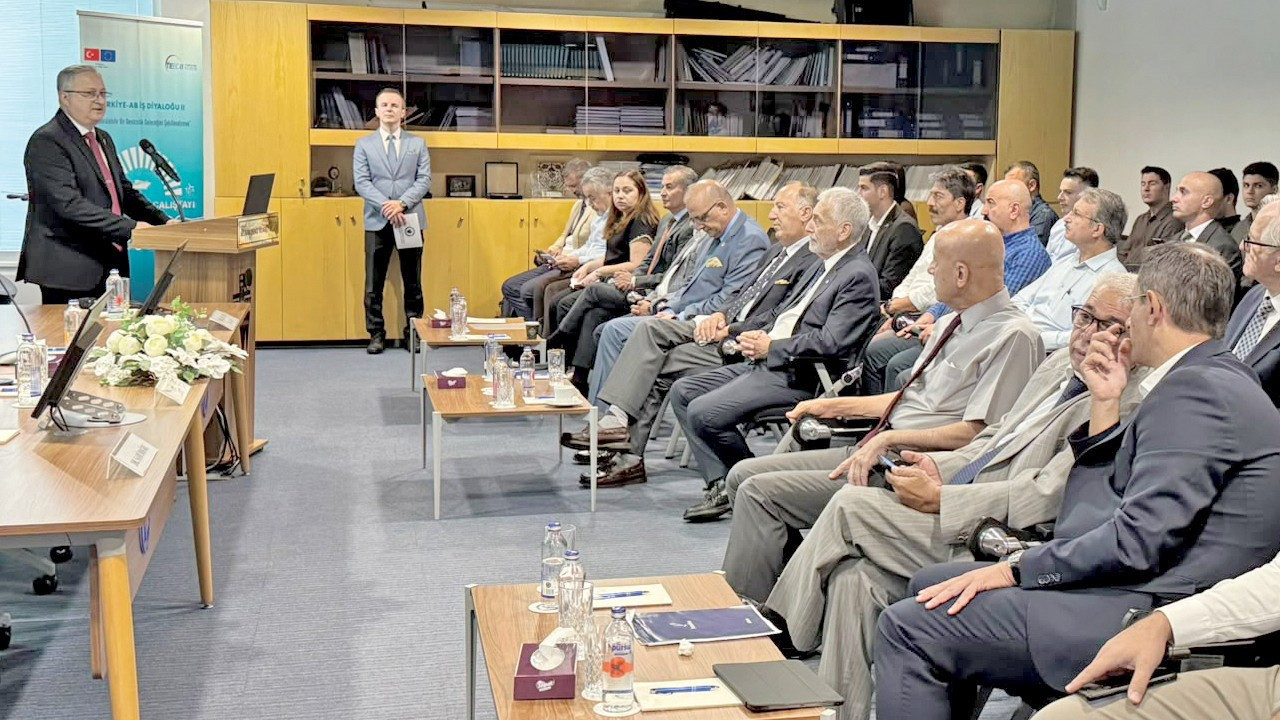Doğu Akdeniz ticareti için Mersin’e tersane ve KKTC ile iş birliği çağrısı