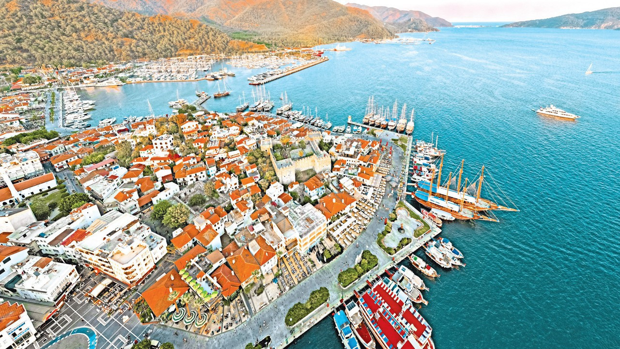 Marmaris tekstil ve takıda marka çıkartıp geliri artıracak